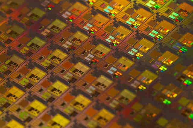 Representative image of semiconductor chips (Photo by Maxence Pira on Unsplash)